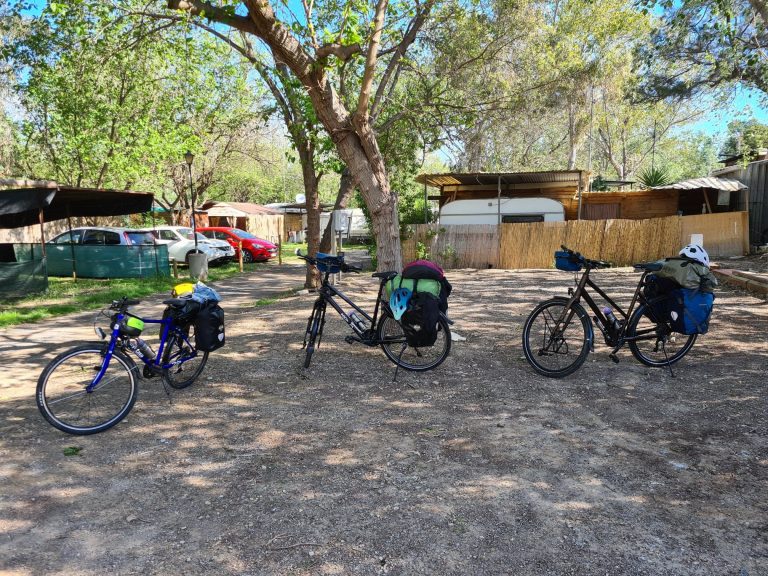 EV8 Fietsen klaar voor vertrek etappe 2 | Fietsmagie